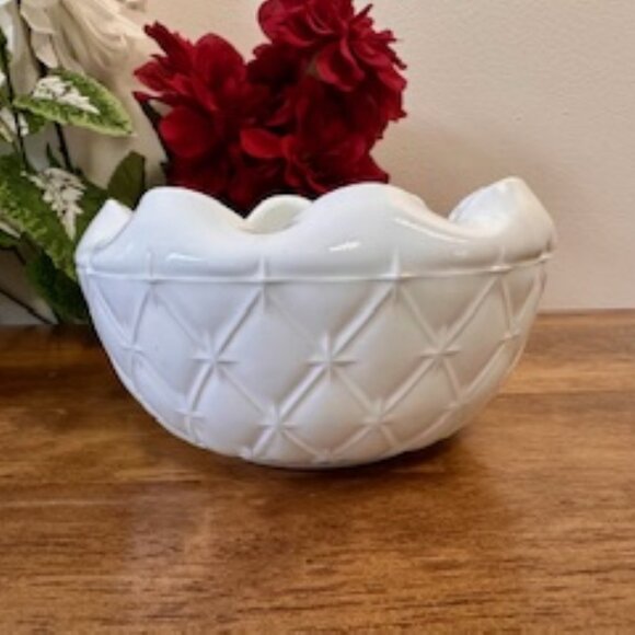 Indiana Glass White Milk Glass Ruffled Candy Dish – Duette Quilted Diamond Patte - Picture 1 of 4